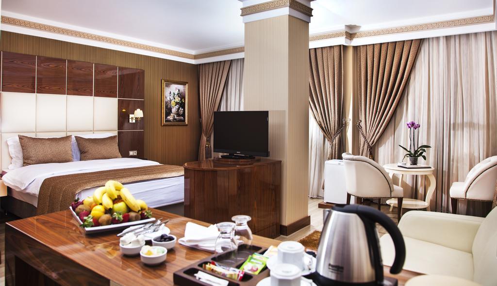 אדאנה Cukurova Erten Hotel חדר תמונה